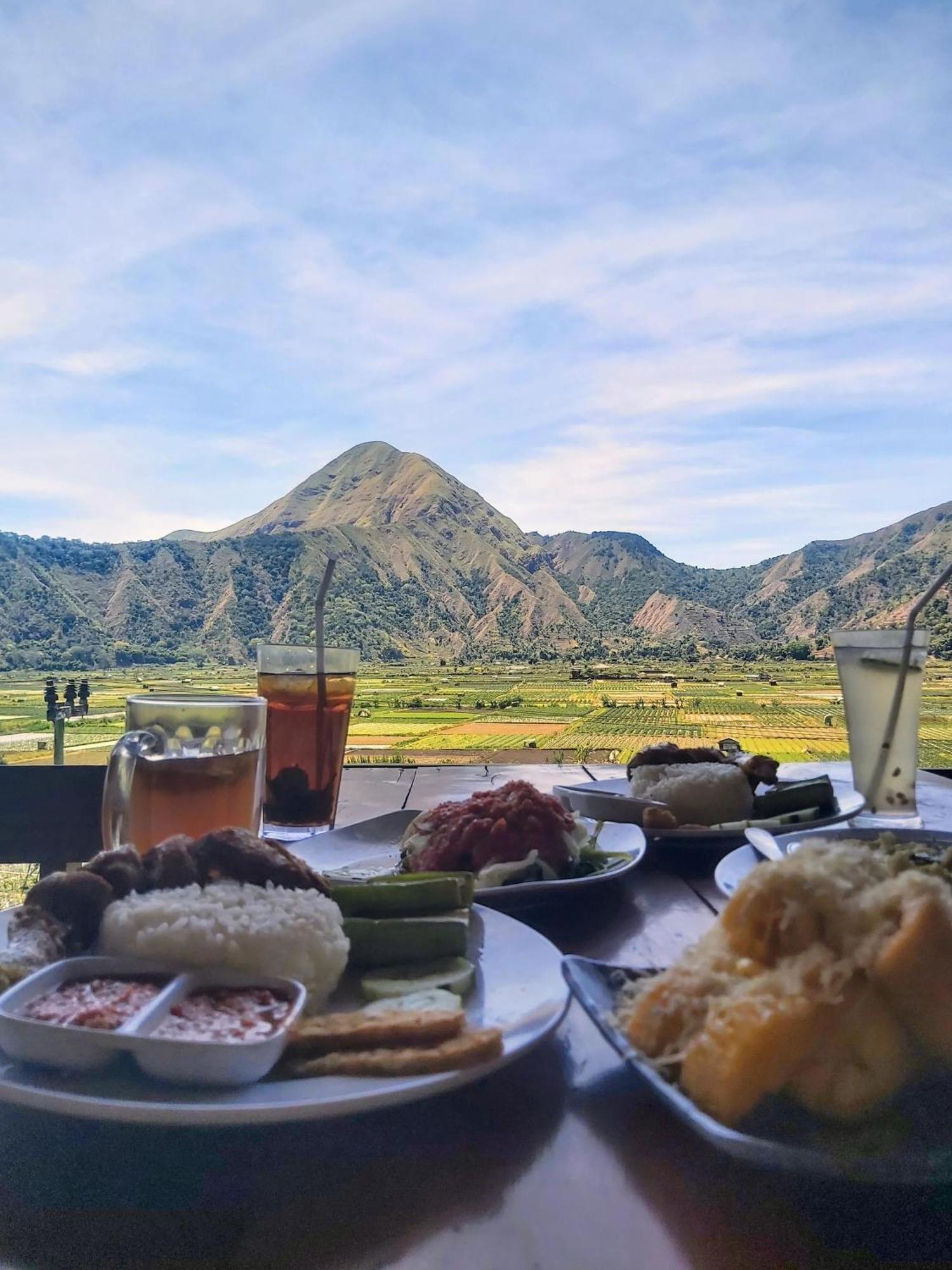 Teras Sawah Guest House Syariah Сембалун Лаванг Екстер'єр фото